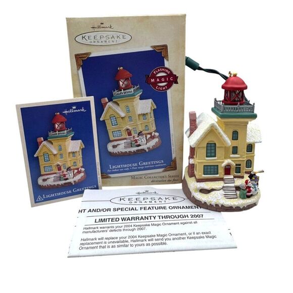 Hallmark Keepsake Magic Ornament 2004 Lighthouse Greetings With Light & Sound - Picture 1 of 5